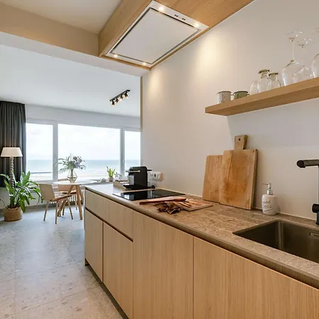 アパート Huswell - Charming In The Centre Of With Sea View
