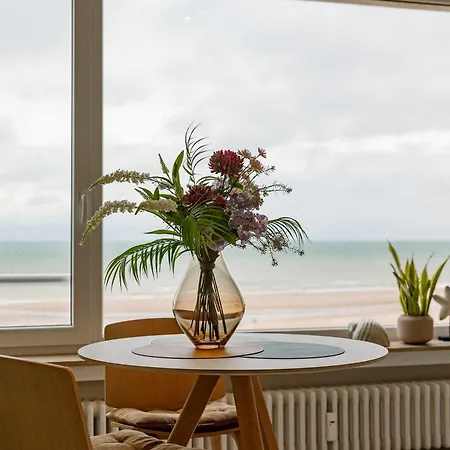 Huswell - Charming In The Centre Of With Sea View Oostende